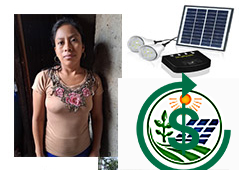 Familia de Claudia Virginia - Panajachel (Panel Solar de 2 Focos)